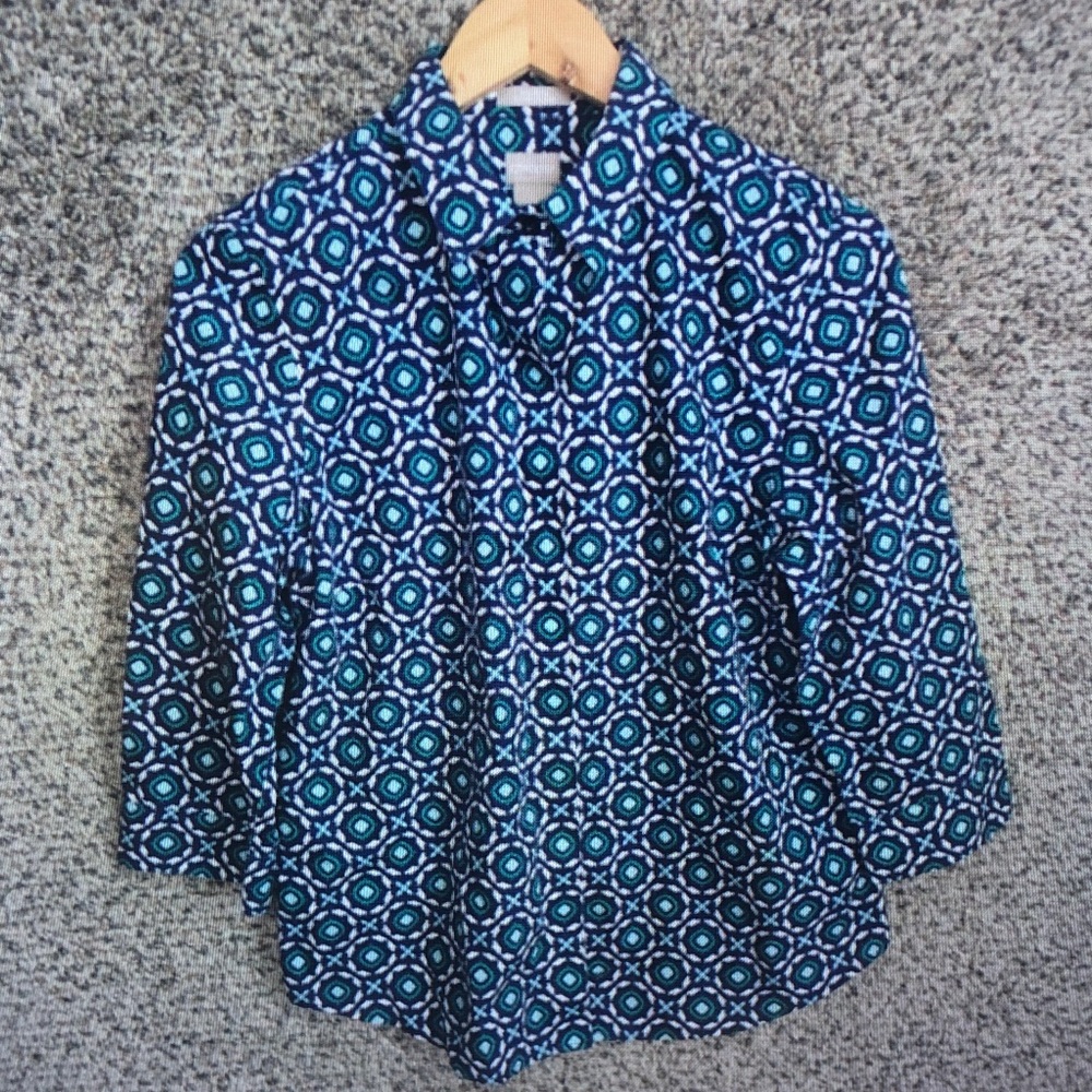 Men's Geometric Print Button-Up Shirt in Navy and Teal